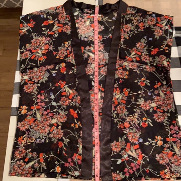 Mudd Kimono - Picture 6 of 8